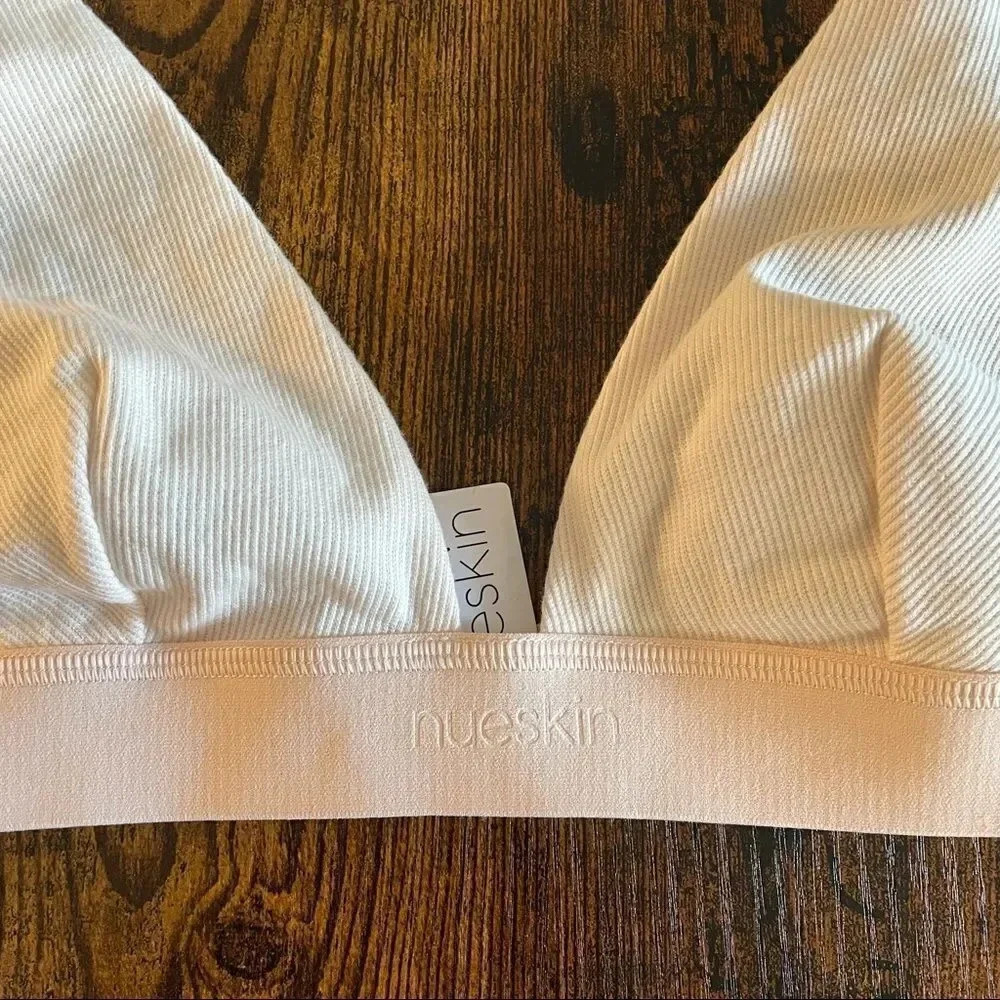 NueSkin Wireless Triangle Bralette - Picture 2 of 11